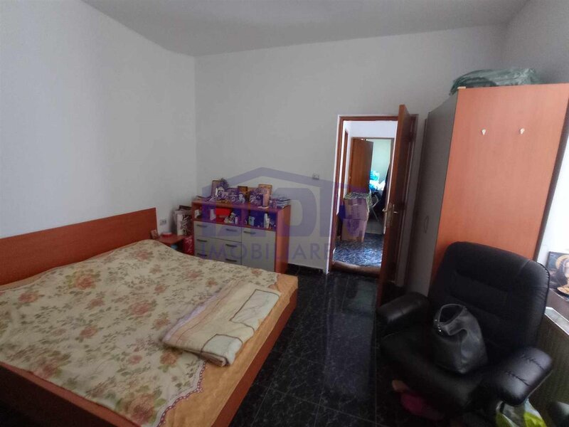 CASA CU POTENTIAL PARCUL CAROL