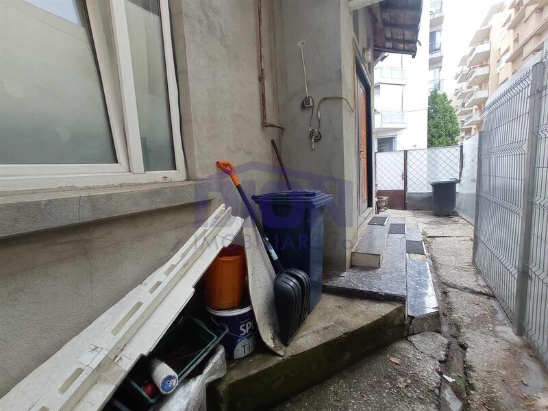 CASA CU POTENTIAL PARCUL CAROL