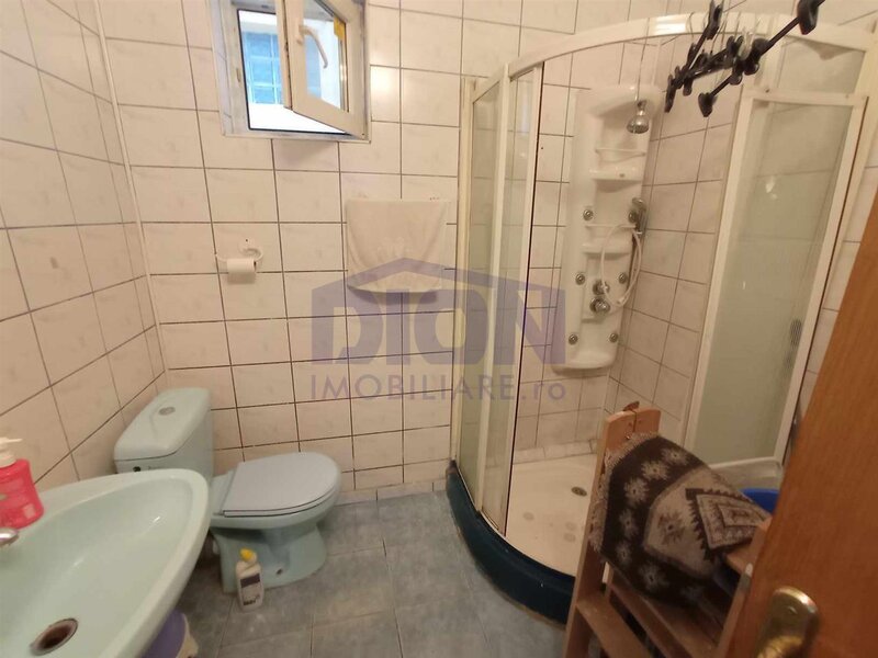 CASA CU POTENTIAL PARCUL CAROL