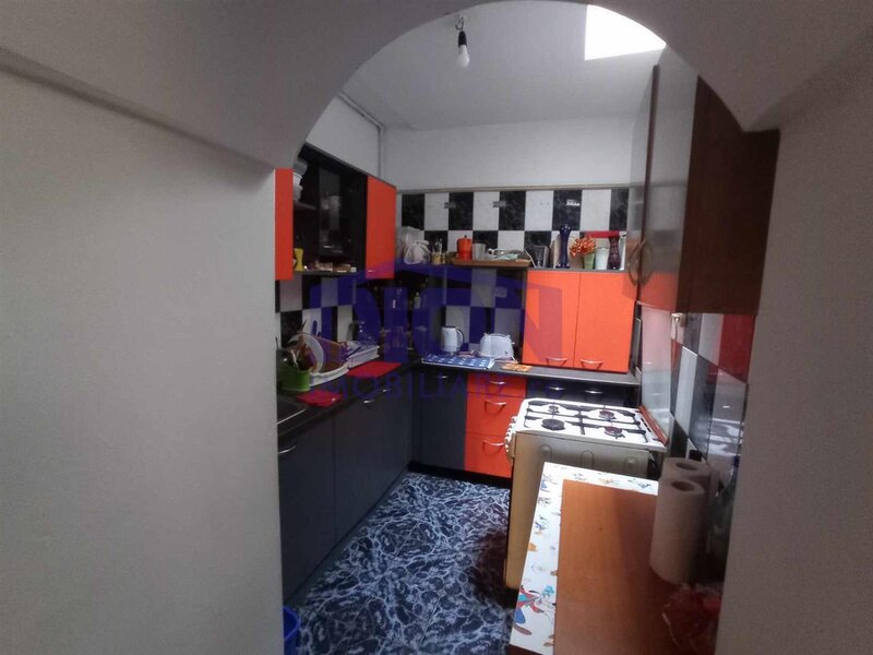 CASA CU POTENTIAL PARCUL CAROL